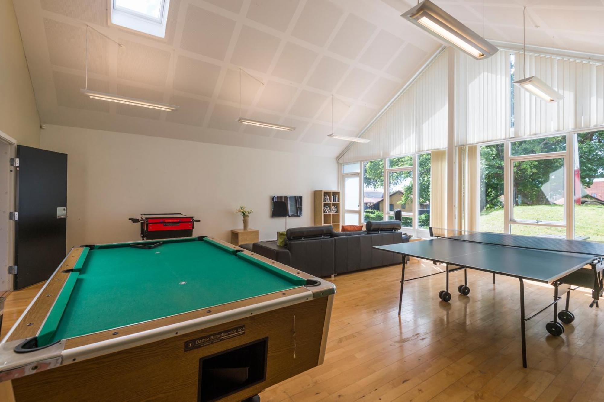 Koncepthotel Oksbøl エクステリア 写真
